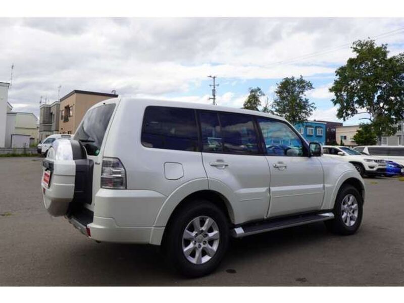 PAJERO