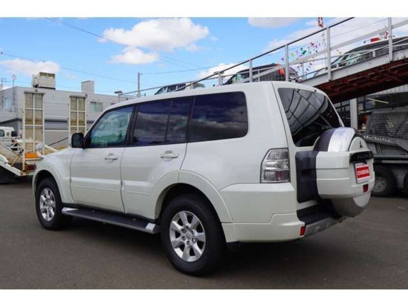 PAJERO