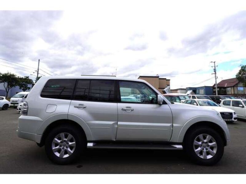 PAJERO