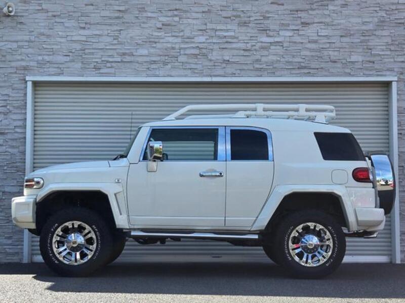 FJ CRUISER