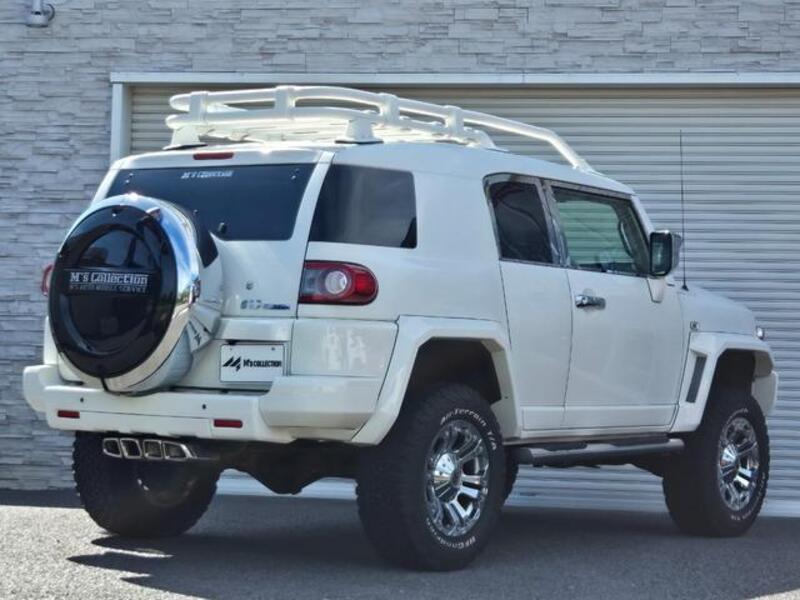 FJ CRUISER