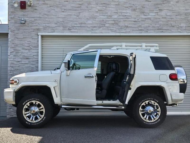 FJ CRUISER
