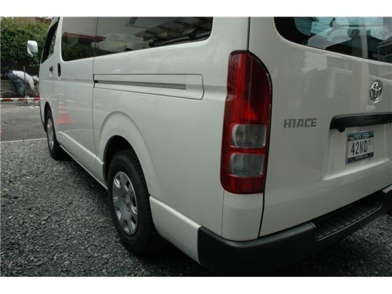 HIACE VAN
