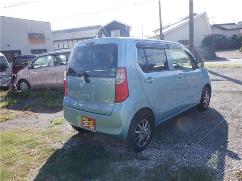 WAGON R