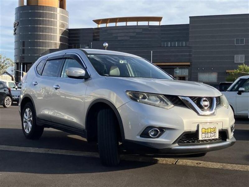 X-TRAIL