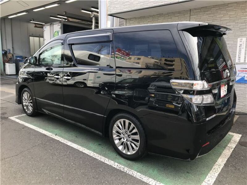 VELLFIRE