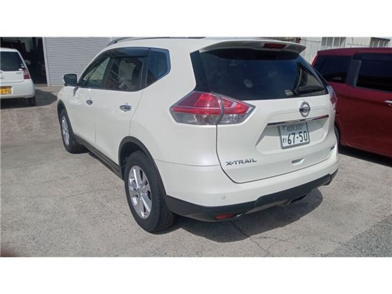 X-TRAIL