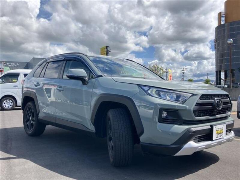 RAV4