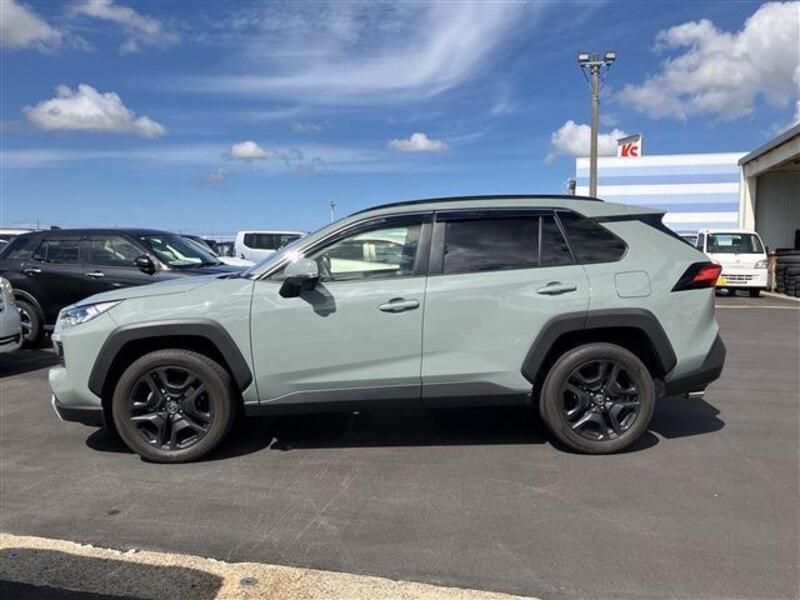 RAV4