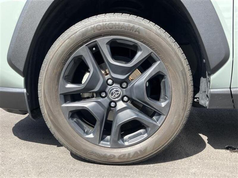 RAV4