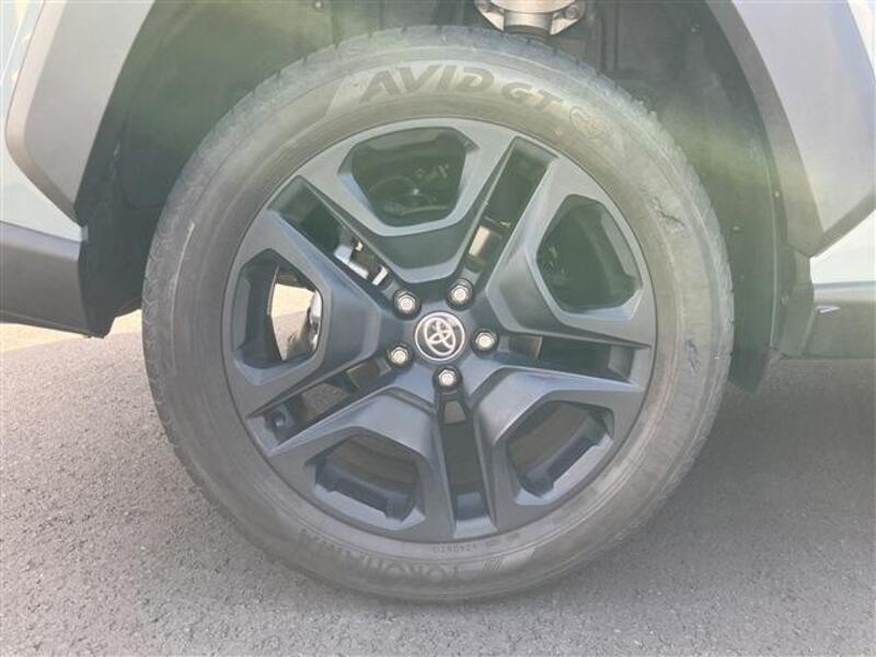 RAV4