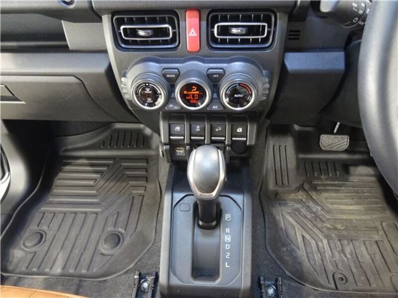 JIMNY SIERRA