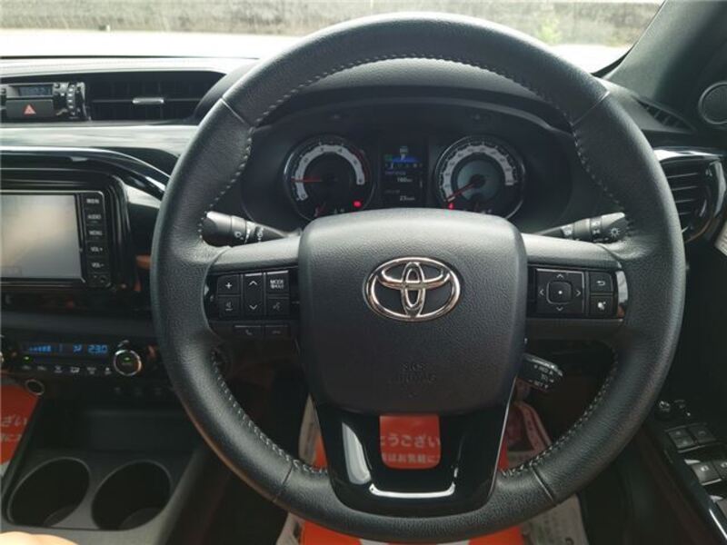 HILUX