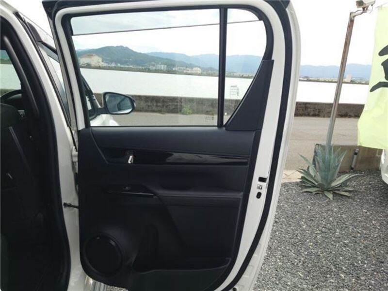HILUX