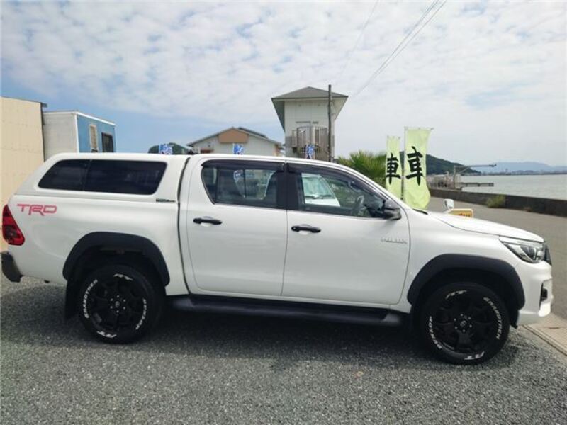 HILUX