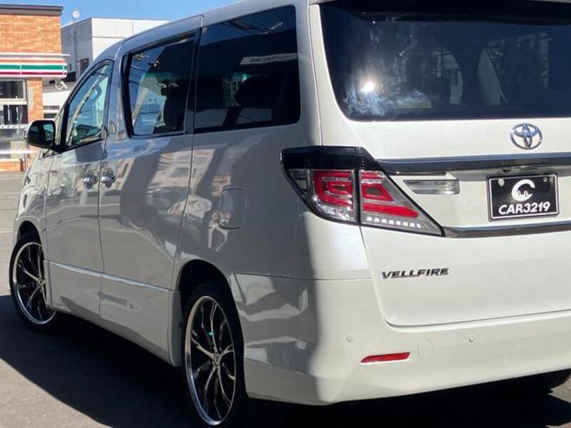 VELLFIRE