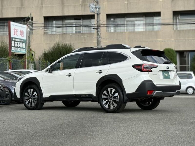 LEGACY OUTBACK