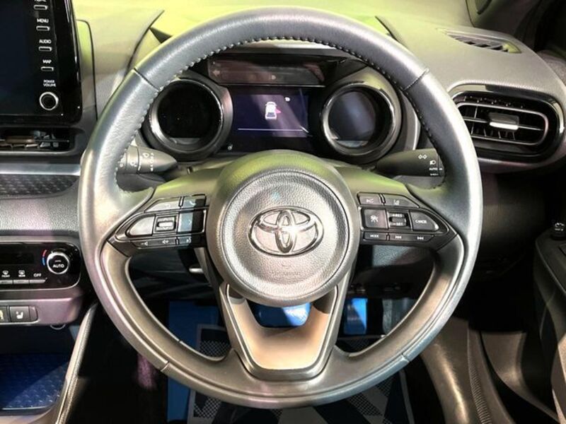 YARIS