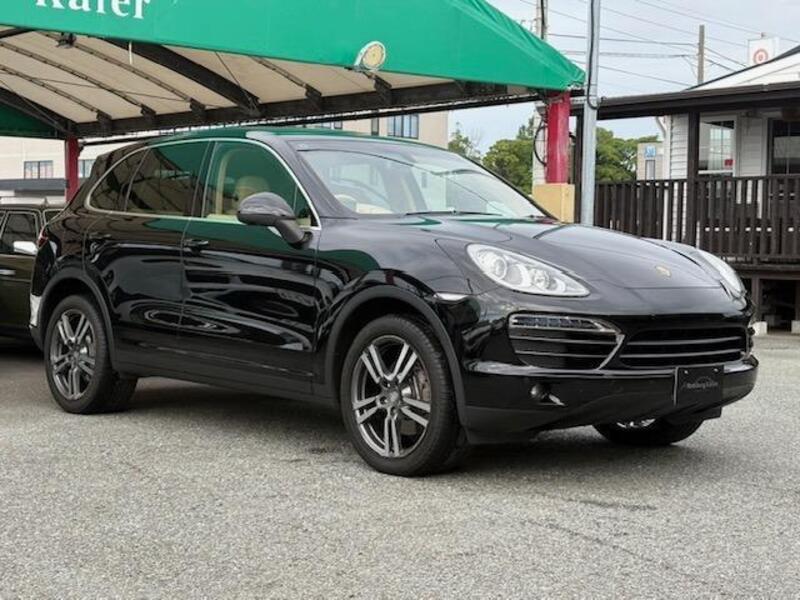 CAYENNE