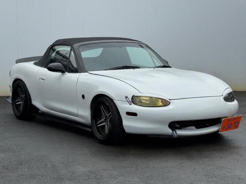 ROADSTER