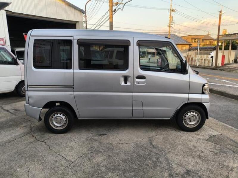 MINICAB VAN