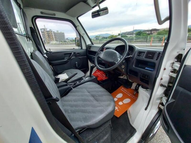 CARRY TRUCK