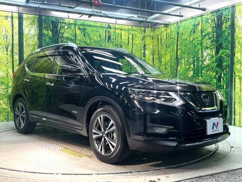 X-TRAIL