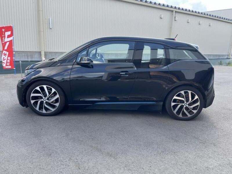 i3