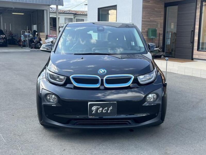 i3
