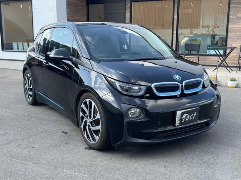 i3