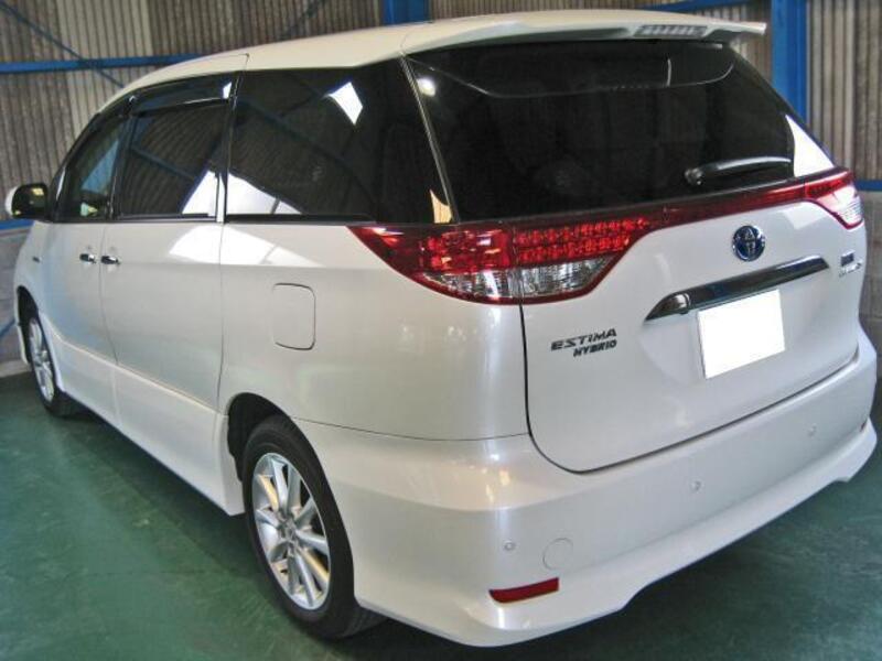 ESTIMA HYBRID