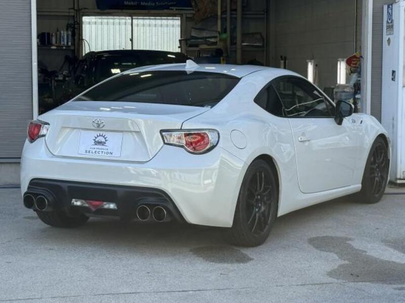 86