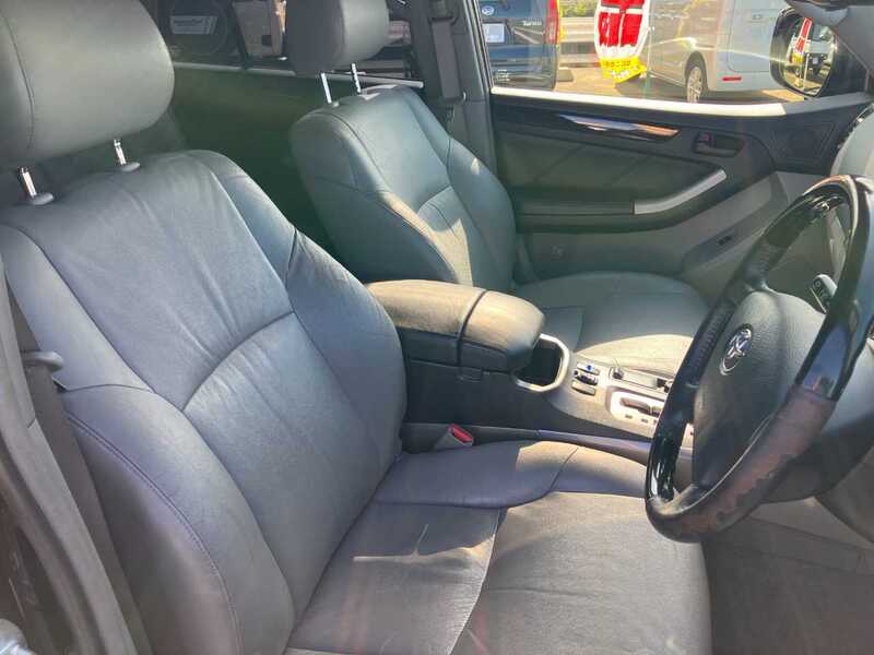 HILUX SURF