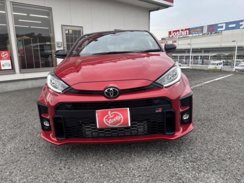 GR YARIS