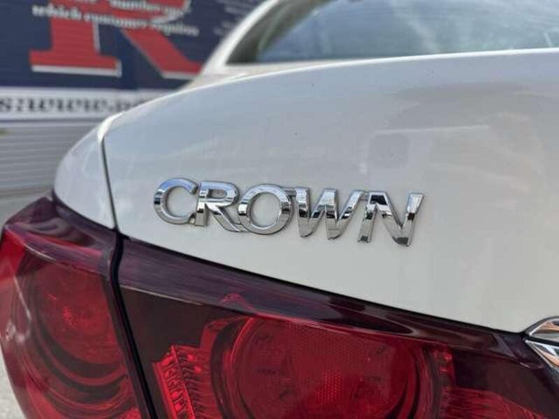 CROWN