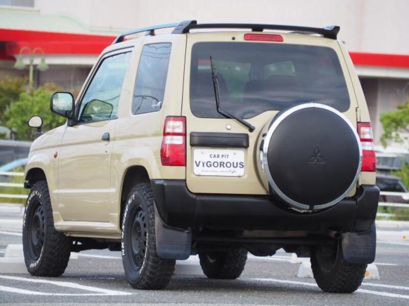 PAJERO MINI