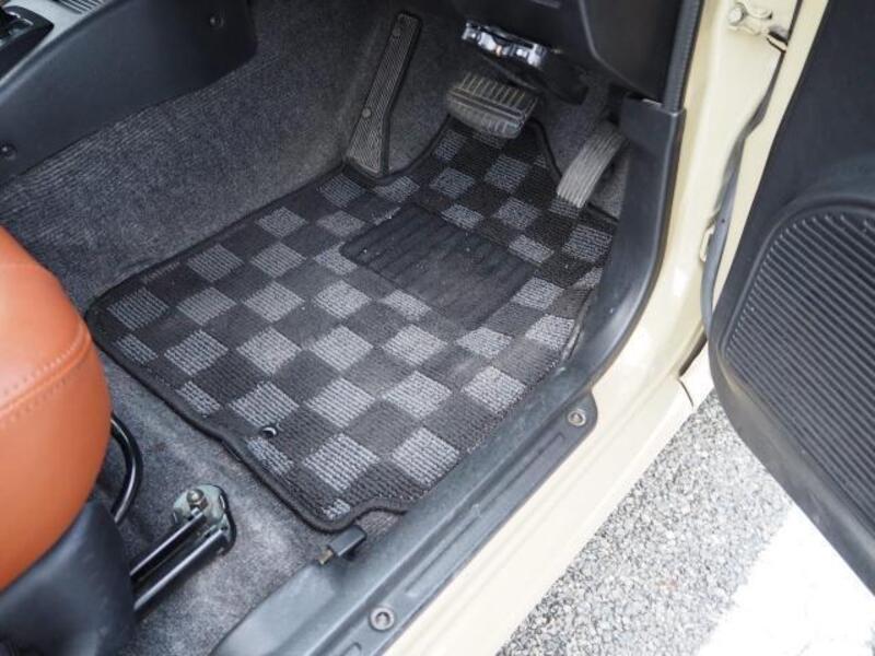 PAJERO MINI