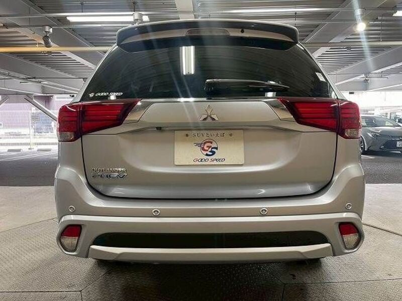 OUTLANDER PHEV