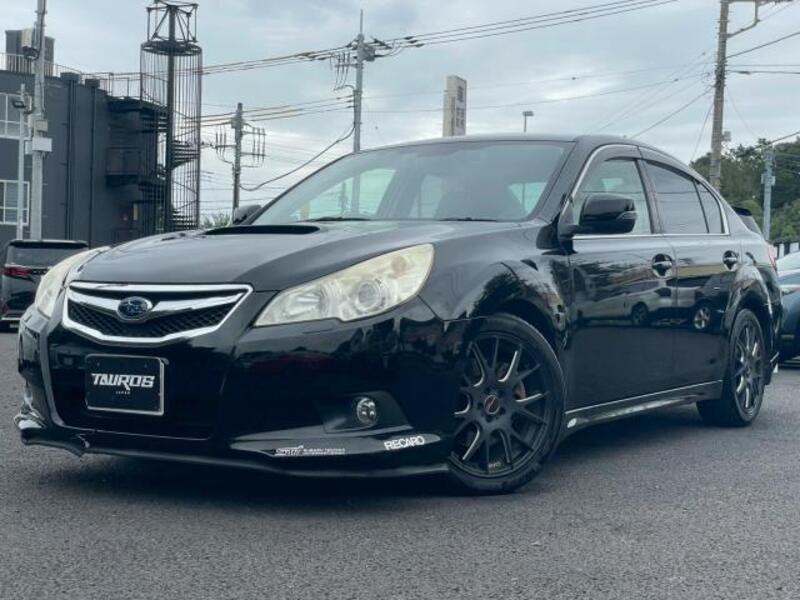 SUBARU LEGACY B4