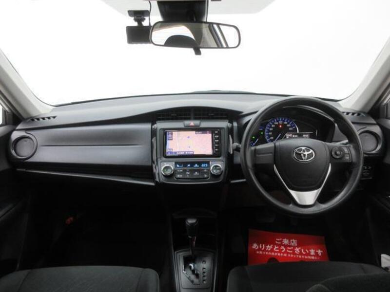 COROLLA AXIO