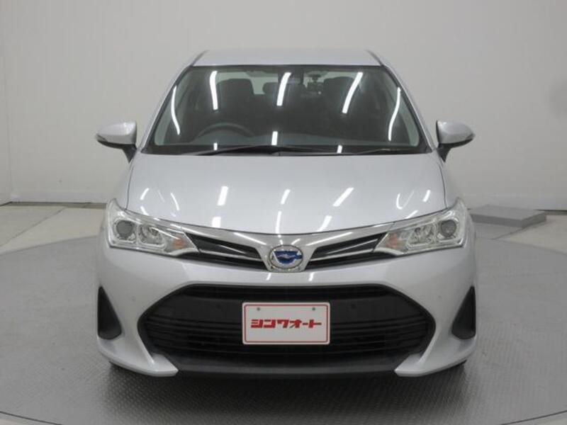 COROLLA AXIO