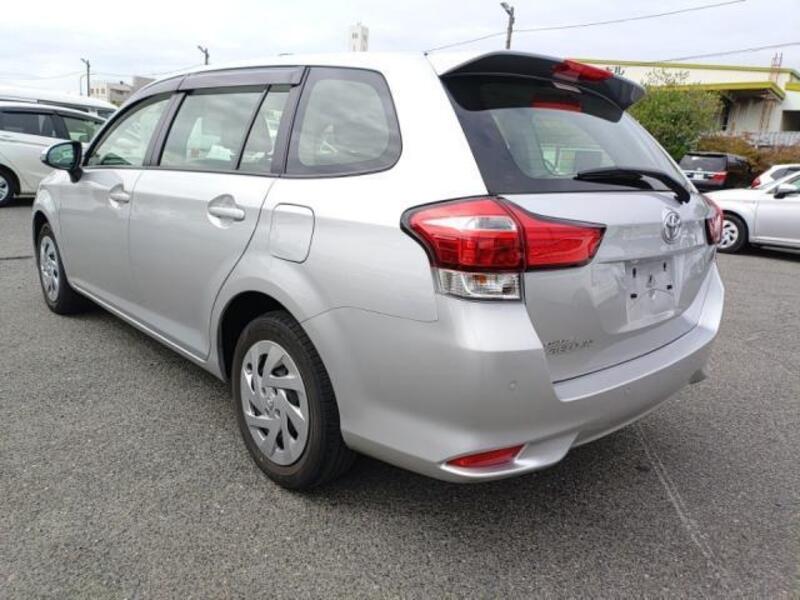 COROLLA FIELDER