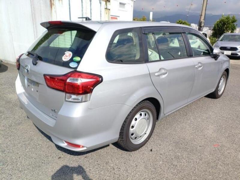 COROLLA FIELDER