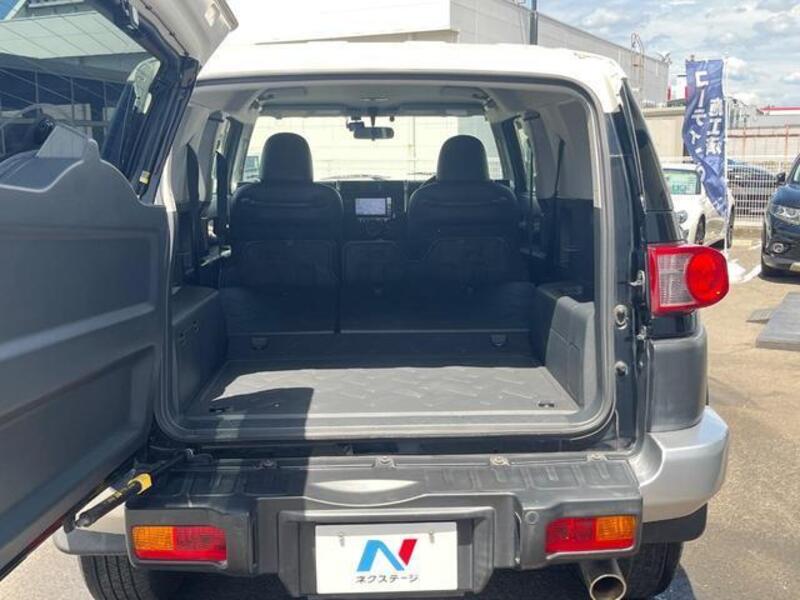 FJ CRUISER