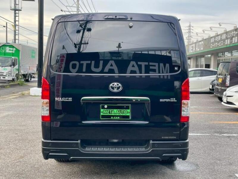 HIACE VAN