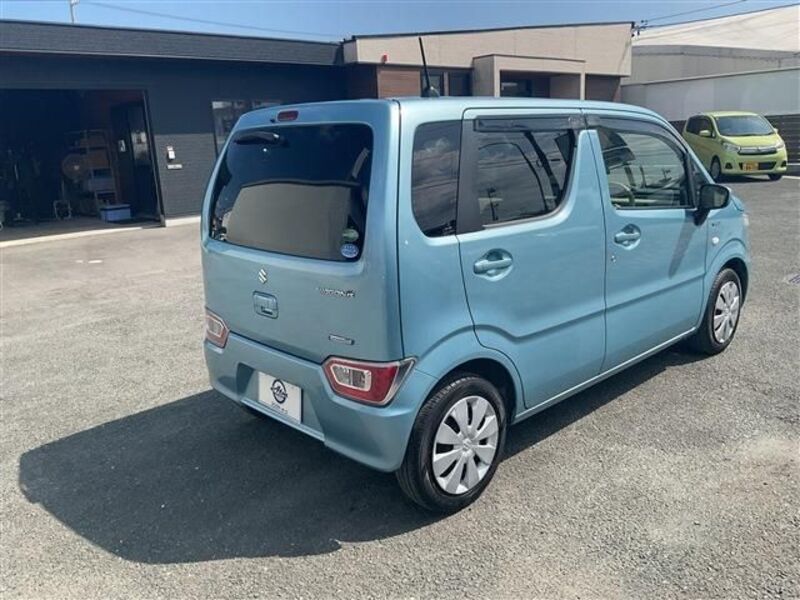 WAGON R