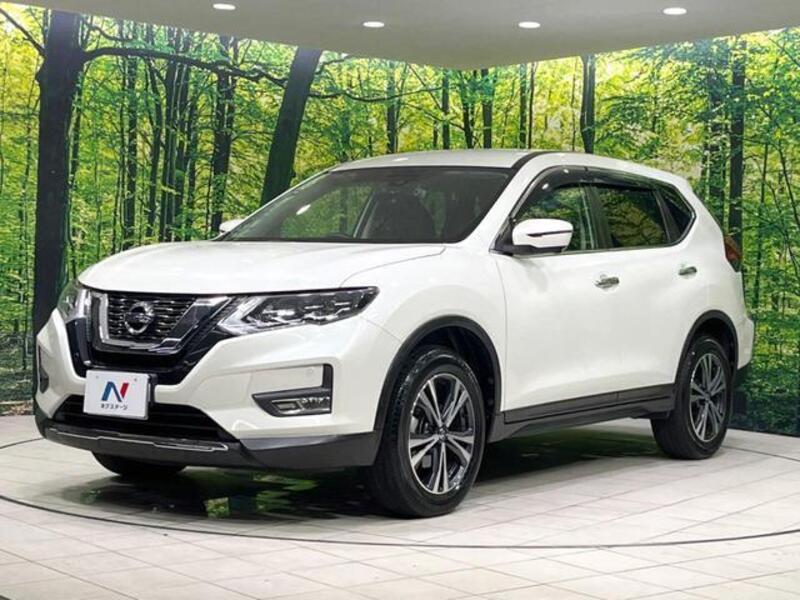 X-TRAIL