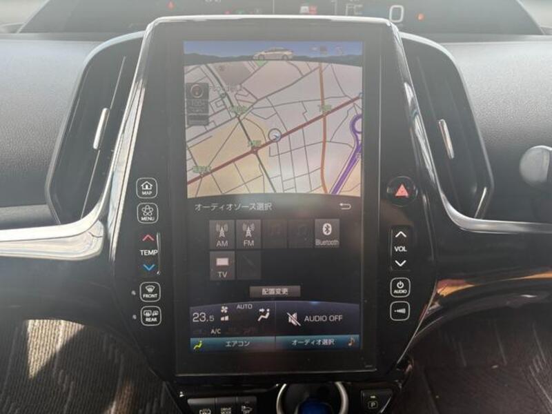 PRIUS PHV