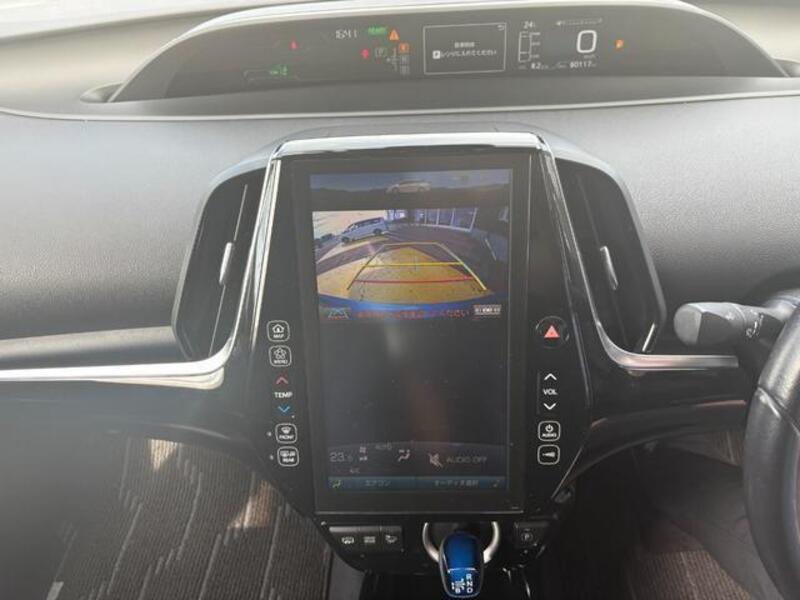 PRIUS PHV
