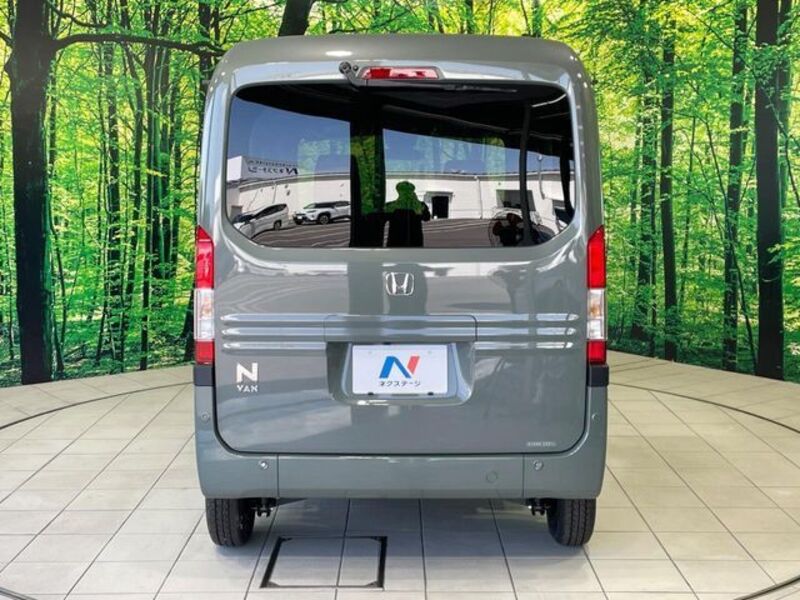 N-VAN